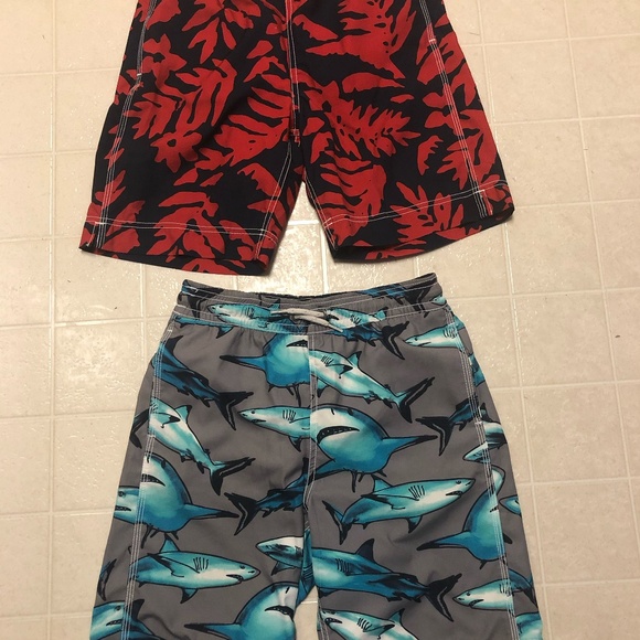 Gap boys, size 10 swimming trunks - Picture 1 of 1